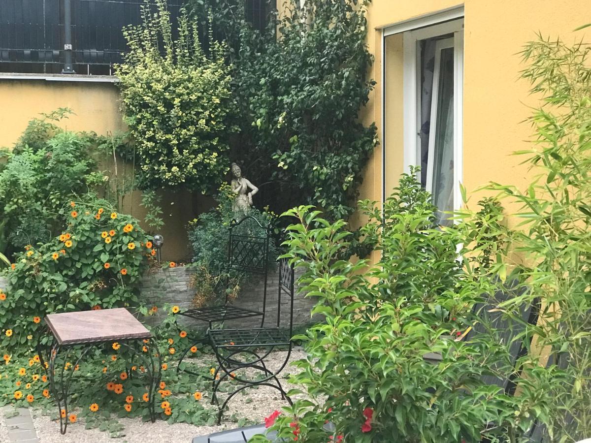 Le Chant Des Oiseaux - Au Pied De La Voie Cyclable Crevechamps ภายนอก รูปภาพ